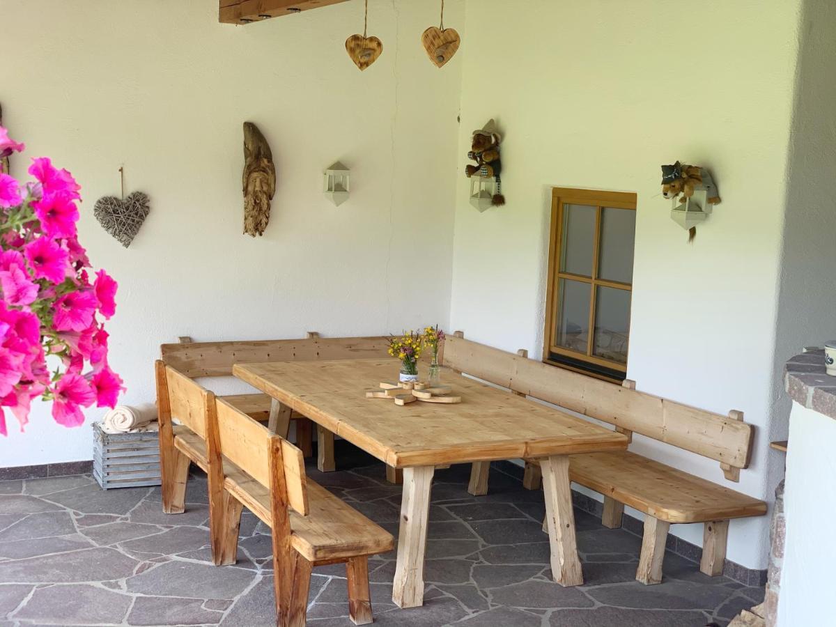 Gaestehaus "Zur Schmiede" Wertach Εξωτερικό φωτογραφία