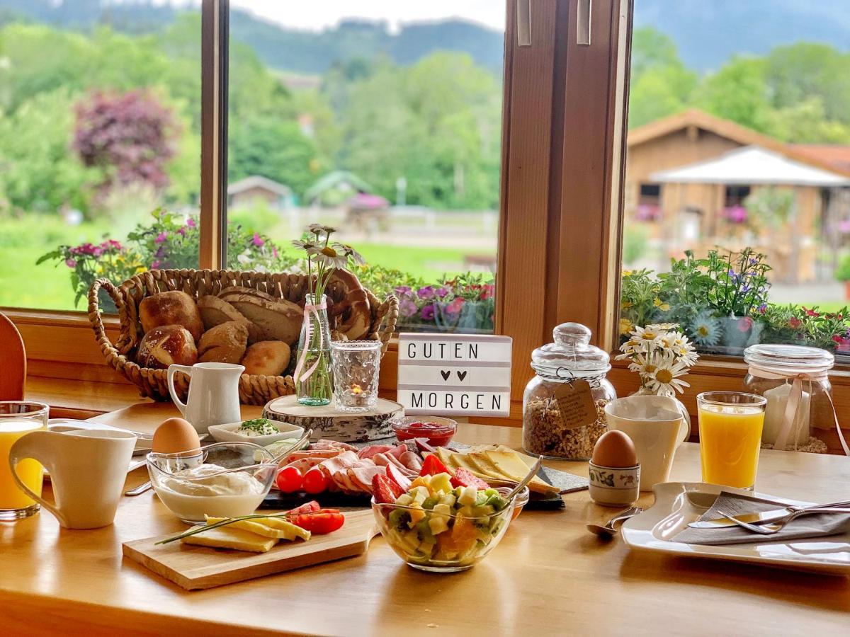 Gaestehaus "Zur Schmiede" Wertach Εξωτερικό φωτογραφία